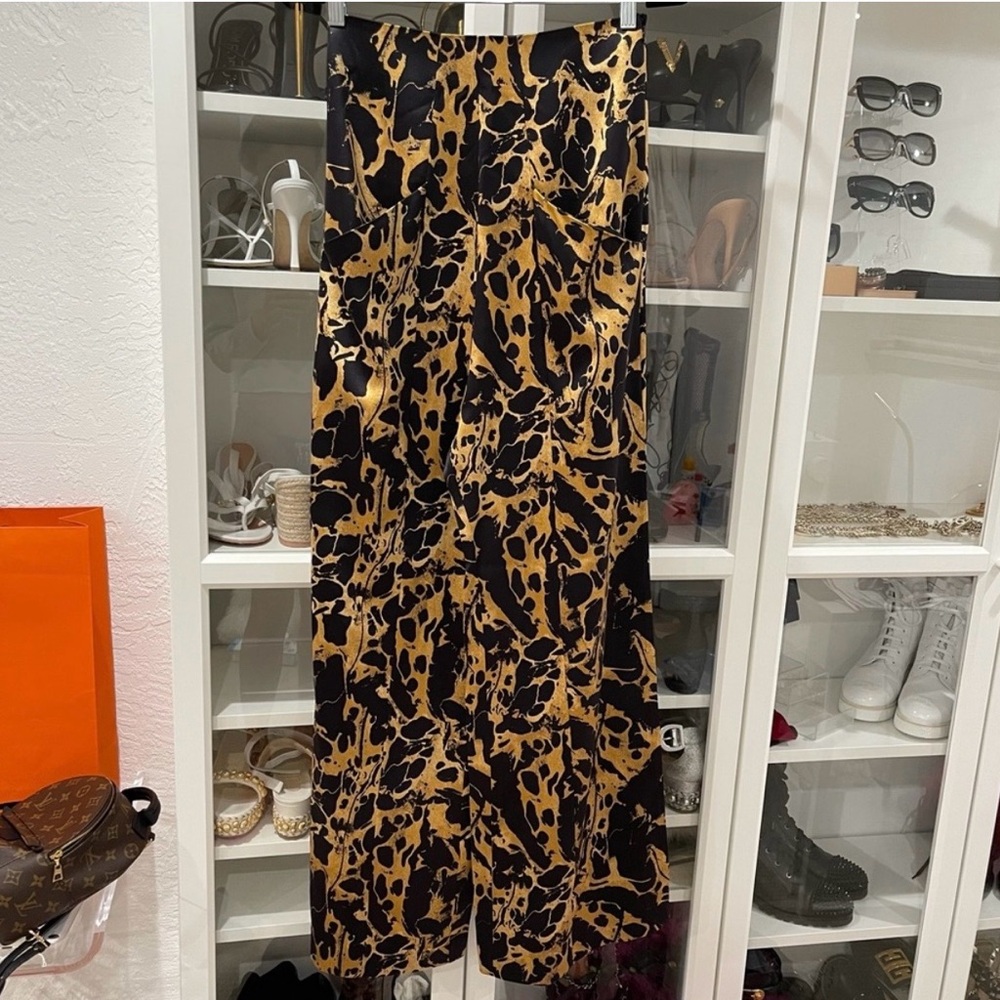 Thomas Wylde Wide Legs Pants - Gold & Black Marble - Picture 4 of 6